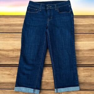 Levi’s Women’s 5 Pocket Design Cropped Blue Jeans Size 26